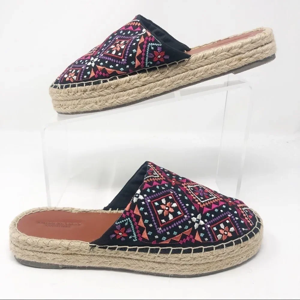 AMERICAN EAGLE | Embroidered Espadrille Mules 8